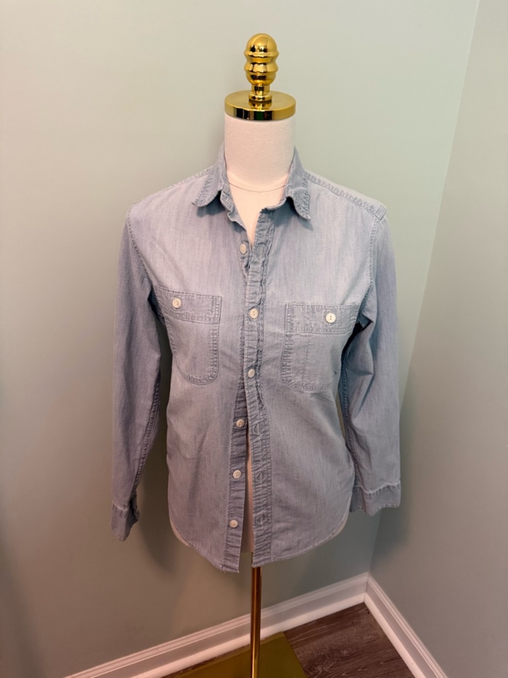 J. Crew Slim Untucked Chambray Denim Shirt | Size XS | Organic Cotton